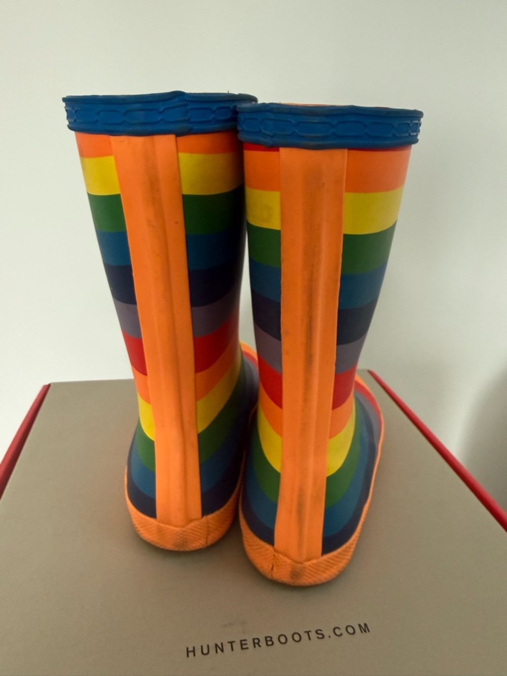 Hunter Rainbow Stripe Rain Boots - US10 - Picture 2 of 7